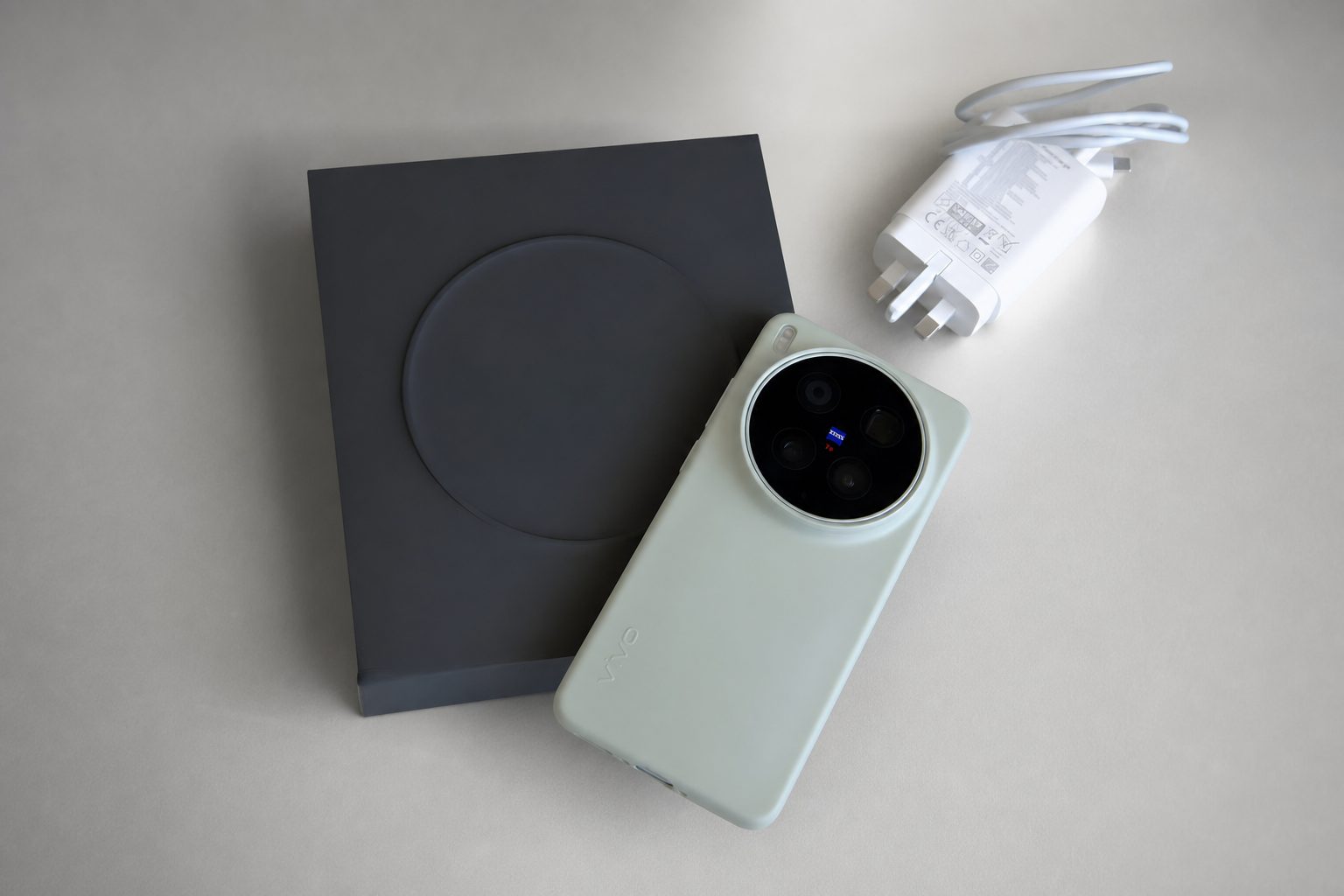 Vivo X300 Ultra